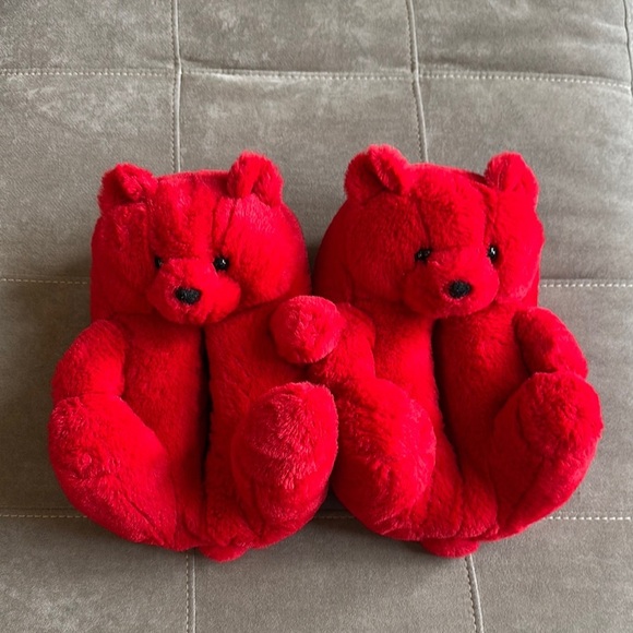 Vibrant Red Plush Bear - Picture 1 of 8